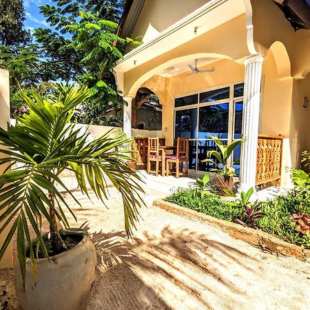 מלון נונגווי Mkadi Beach House מראה חיצוני תמונה