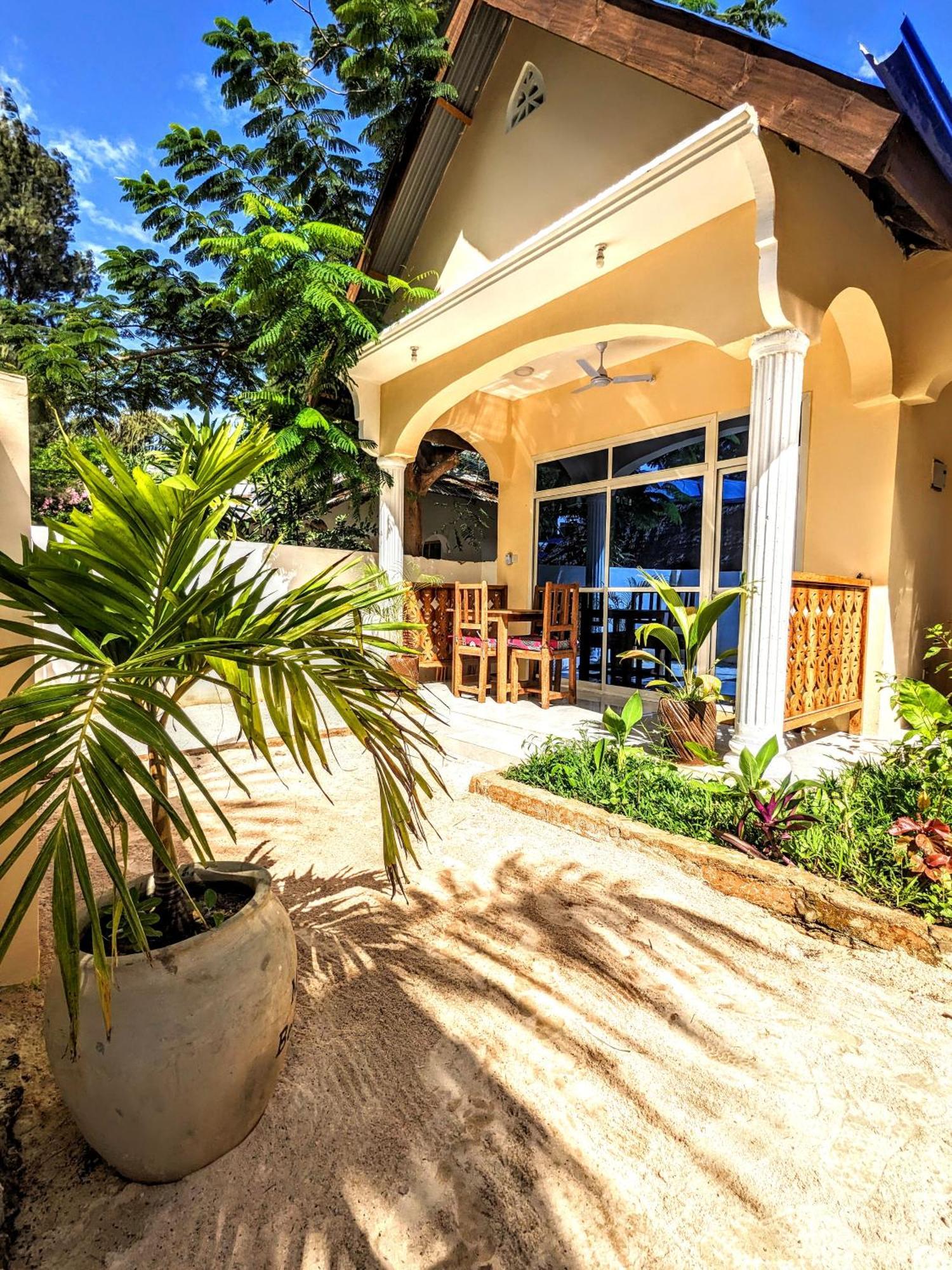 מלון נונגווי Mkadi Beach House מראה חיצוני תמונה